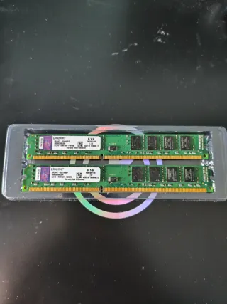 2x 4GB Kingston DDR3 RAM KVR16N11