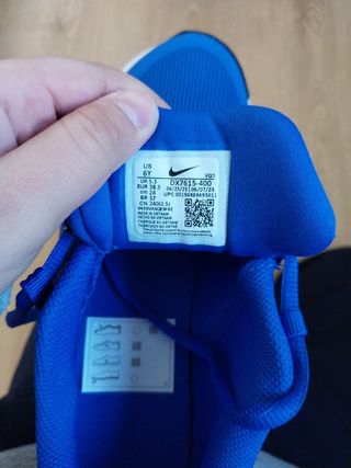 Zapatillas Nike Azules y Blancas Nuevas