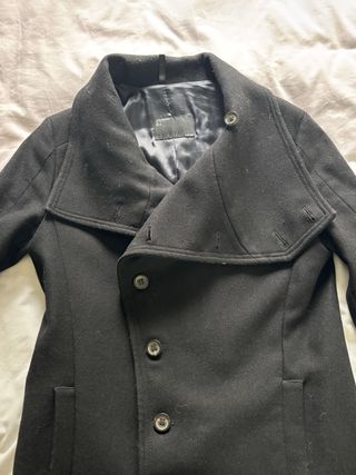 Abrigo negro cuello chimenea Talla M