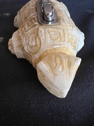 Mechero tortuga ónice tallado