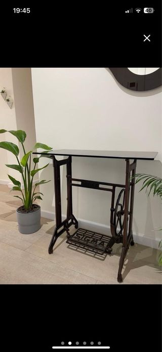 Mesa recibidor vintage cristal y metal