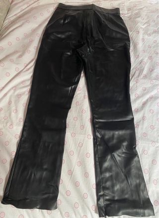 Pantalones de cuero negro