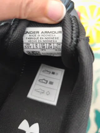 Zapatillas Under Armour 38