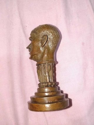 Sello antiguo Alemania 2ªGM bronce Adolf Hitler