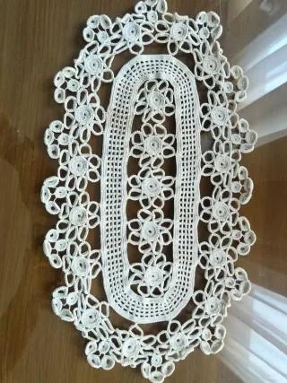 Tapete ganchillo decorativo ovalado