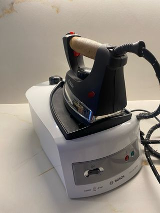 Centro Planchado Bosch Sensixx B10L