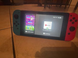 Nintendo Switch Ed. 2022 red neon/blue neon