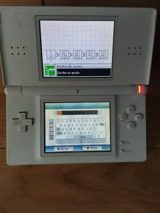 Nintendo DS Lite Blanca con Cargador