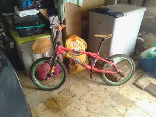 Bicicleta BMX Trial Infantil Roja