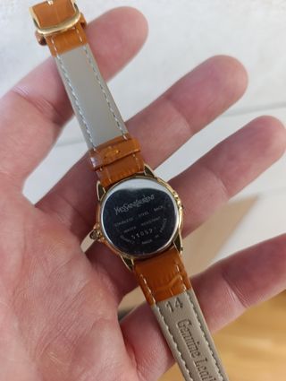 Reloj Yves Saint Laurent Cuero Dorado
