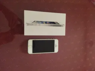iPhone 5 Plata/Blanco Para Repuestos
