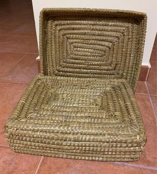 Caja de mimbre con tapa