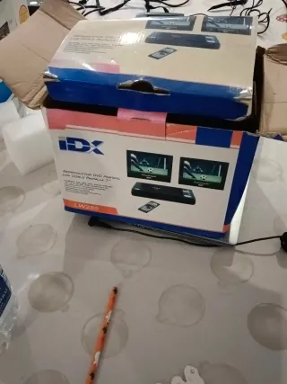 DVD Portátil IDX Coche