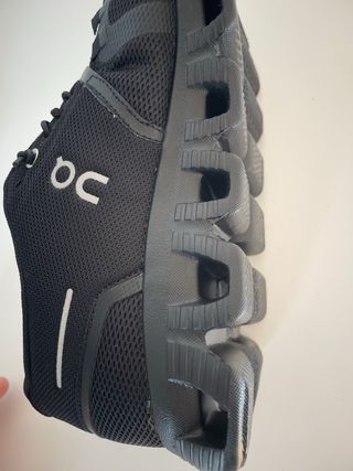 Zapatillas On Running Cloud Negras
