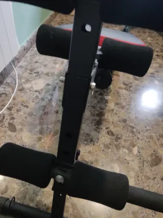 Banco de ejercicios abdominales