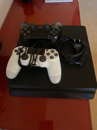 PS4 (PlayStation 4) Negra