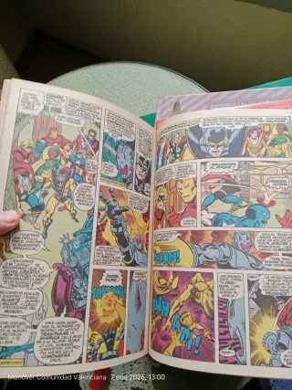 Comics Capitán América y Los Vengadores.