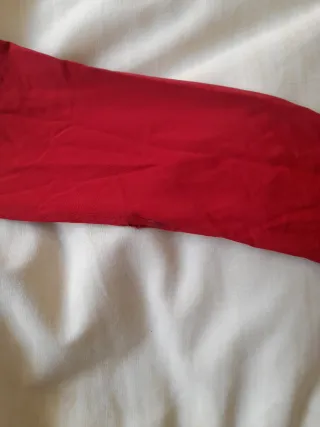 Camiseta Zara Roja Manga Larga