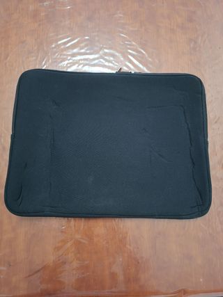 Funda portátil negra