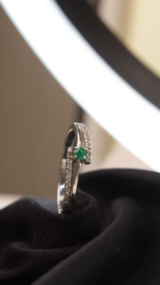 Anillo Plata 925 con Esmeralda