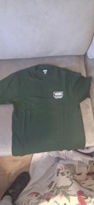 Camiseta Vans niño Original Precio negociable