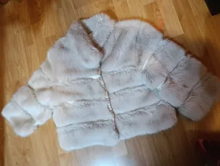 Chaqueta de pelo sintético gris claro/beige/blanco