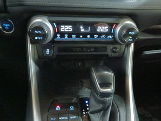 Toyota Rav4 Hybrid 4x2 Business