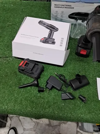 Aspirabriciole a doppia batteria