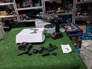 Aspirabriciole a doppia batteria