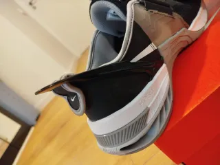 Zapatillas Nike Metcon Flyease con Velcro