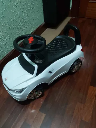 Coche para niño