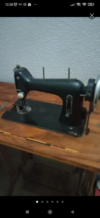 Máquina de coser Sigma antigua