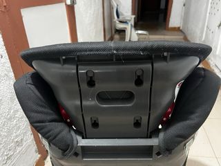 Silla de coche infantil negra