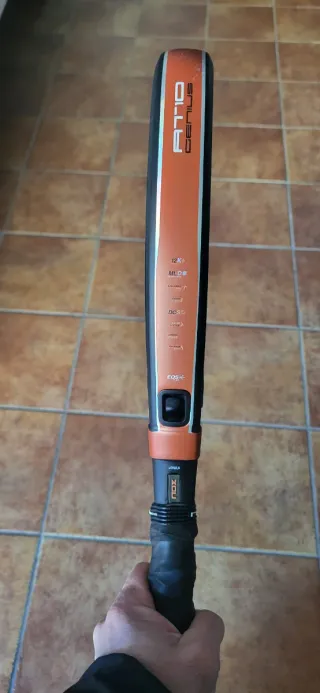 Pala Padel Nox AT10 Genius 12K