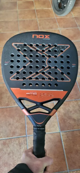 Pala Padel Nox AT10 Genius 12K