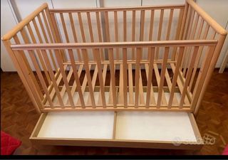 Lettino Pali in legno con cassetti
