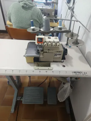 Remalladora Juki MO-2300