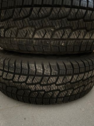 Llantas Mitsubishi Montero con gomas