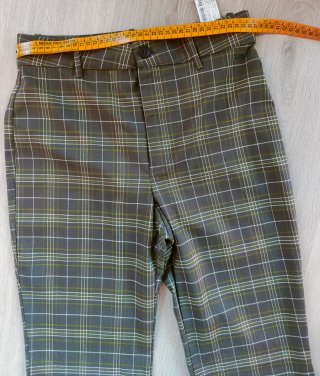 Pantalón NUEVO cuadros campana Talla M
