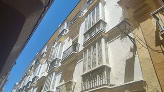 Piso en venta en Centro Histórico - Plaza España en Cádiz