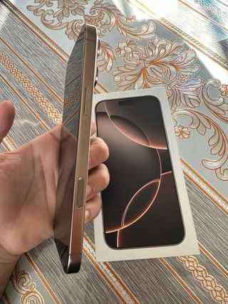 iPhone 16 Pro Max Nuovo + Fattura