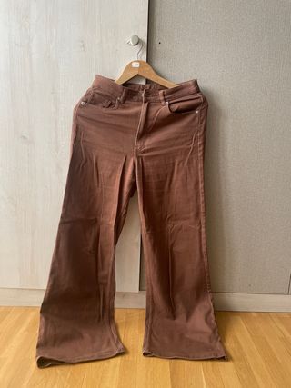 Vaqueros marrones mujer