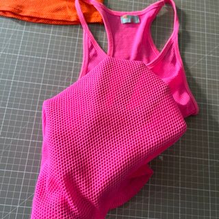 Lote 2 camisetas malla flúor Y2K, mujer talla XS