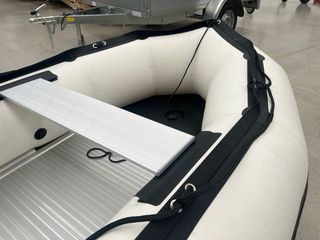 Barco Hinchable Neumática Auxiliar tipo Zodiac