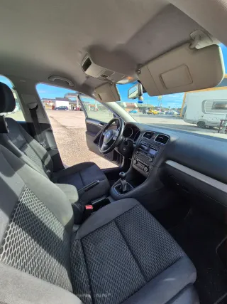 Volkswagen Golf 1.6 TDI Bluemotion 5p