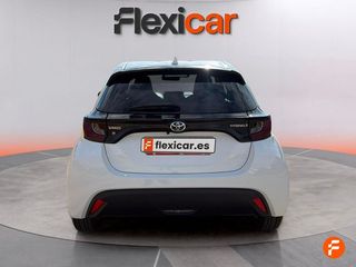 Toyota Yaris 1.5 120H Business Plus