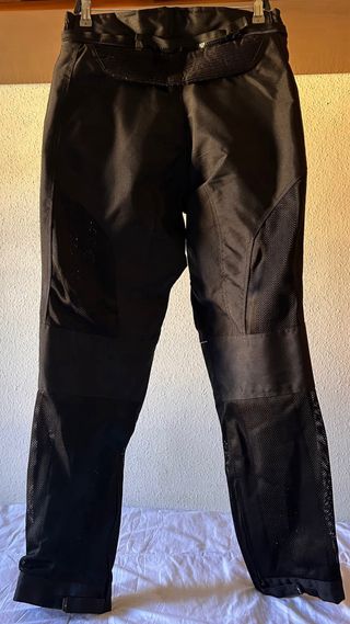 Chaqueta y pantalón moto