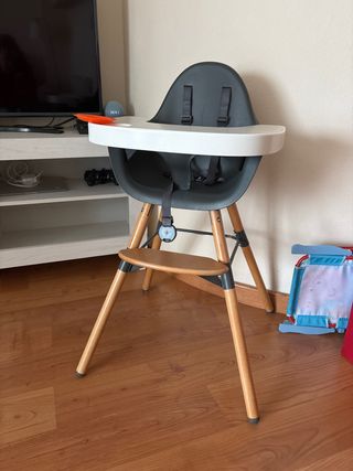 Trona Childhome con bandeja