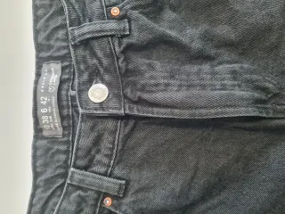 Shorts Vaqueros Negros Talla 38