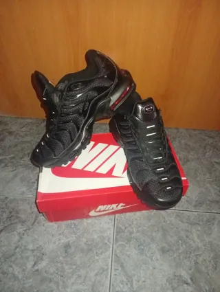 Nike TN Negras